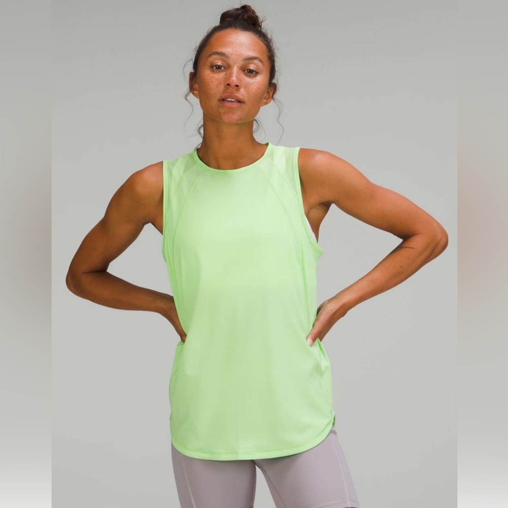 Lululemon tank top